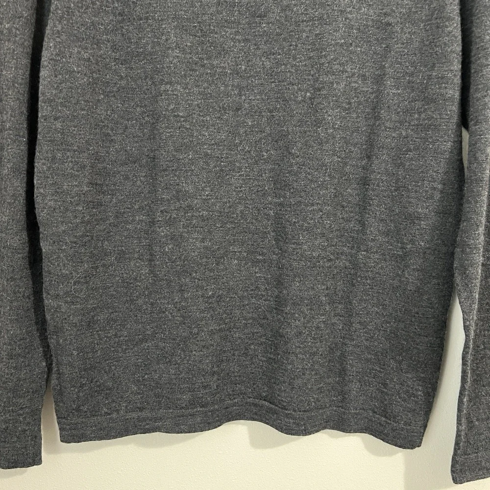 Patrick Assaraf Men's Medium 100% Merino Wool Base Layer Crewneck Sweater‎ Gray